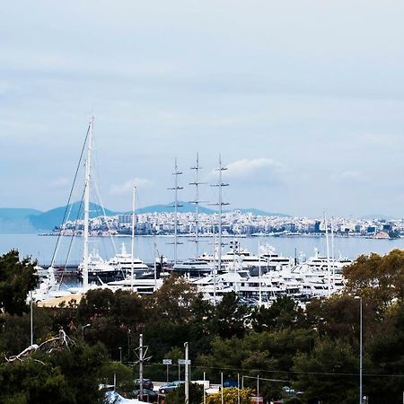 Flisvos Seafront-Marina Apartment Афіни Екстер'єр фото