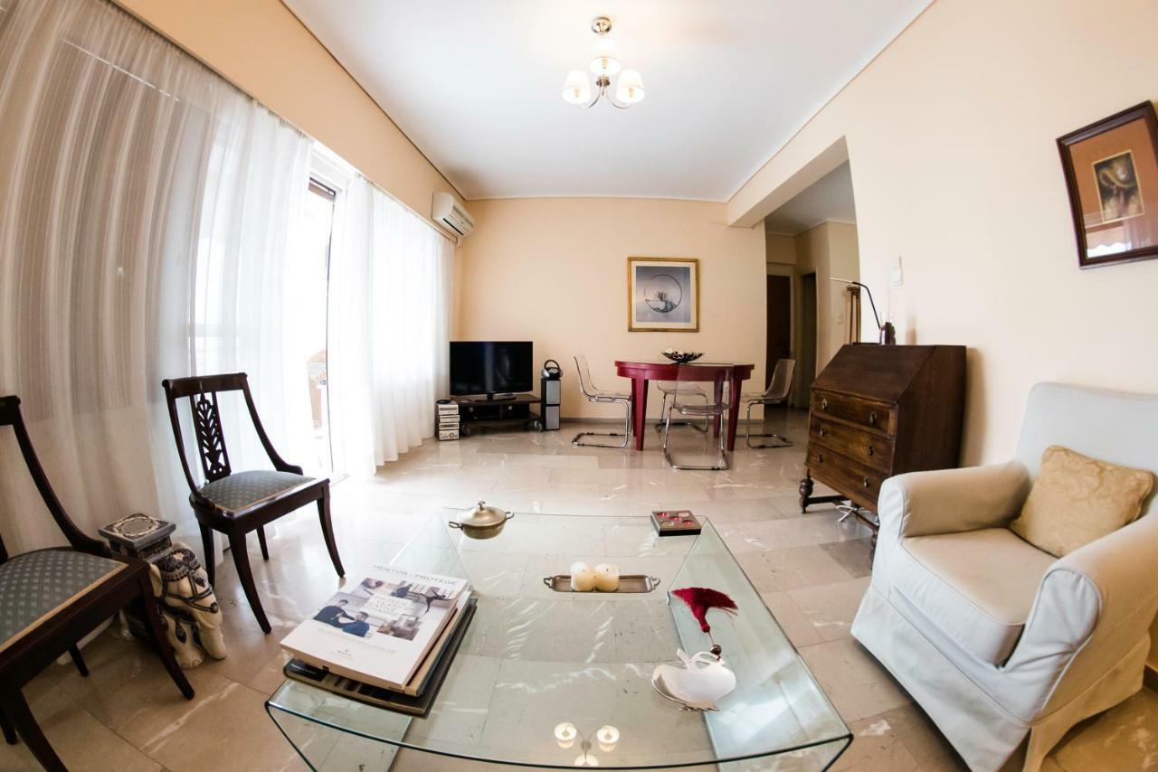 Flisvos Seafront-Marina Apartment Афіни Екстер'єр фото